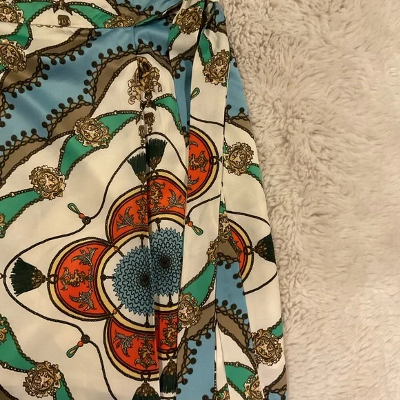 EUC Tommy Hilfiger Scarf Wrap Skirt - Picture 5 of 6